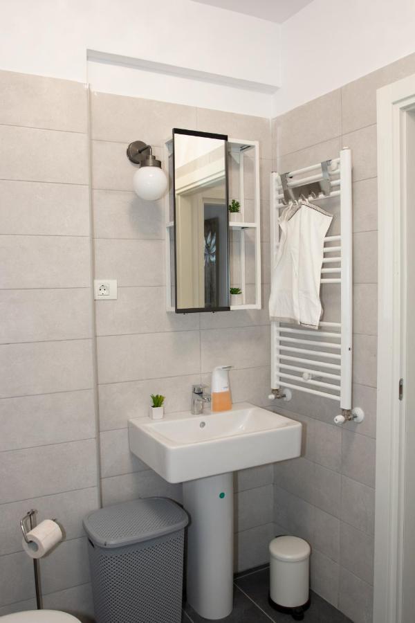 Lazo Two Room- Luxury Apartment Bucureşti Ngoại thất bức ảnh