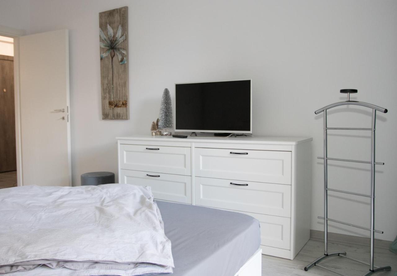 Lazo Two Room- Luxury Apartment Bucureşti Ngoại thất bức ảnh