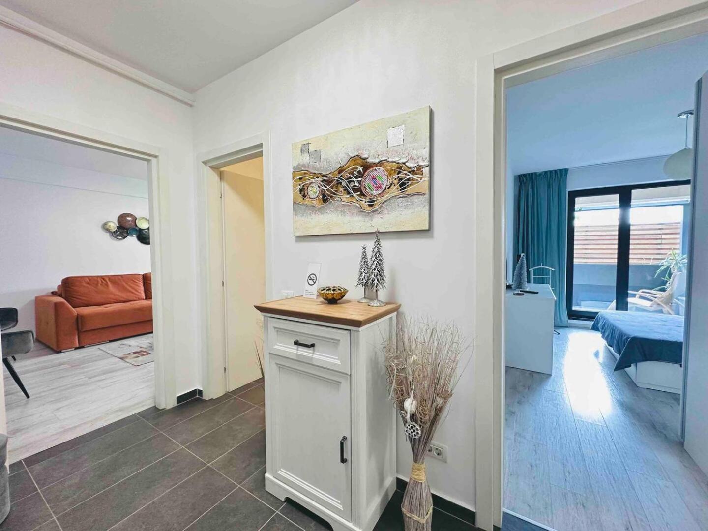 Lazo Two Room- Luxury Apartment Bucureşti Ngoại thất bức ảnh